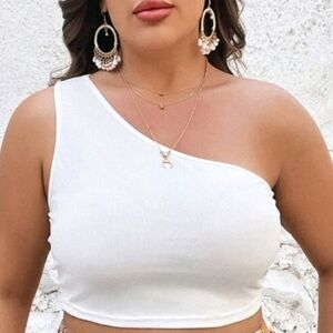 3/$15 - SHEIN Curve Asymmetrical Neck One Shoulder Crop Top, 0XL (12), White